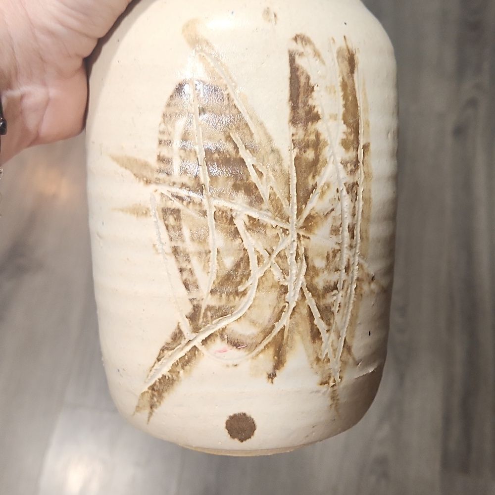 Vintage Freestyle 84' Studio Pottery Vase - Picture 2 of 6